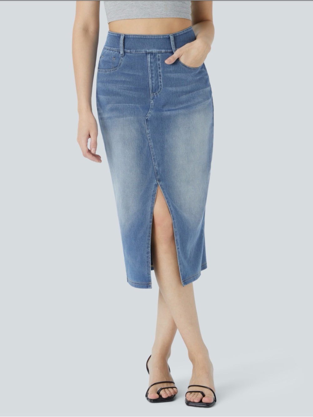 HALARA L. FLEX High Waisted Pockets Bodycon Washed Denim Casual MIDI.